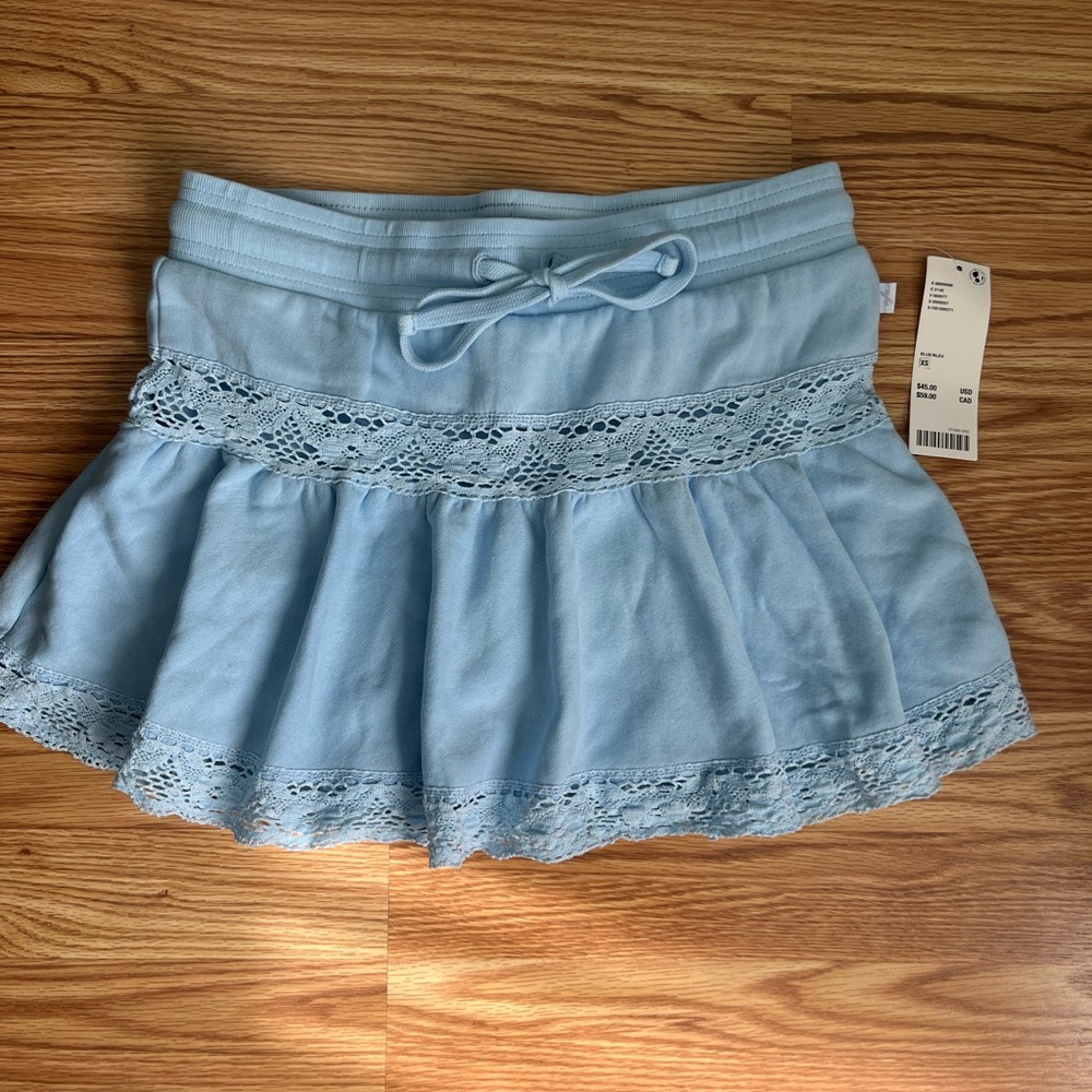 Urban Outfitters skort